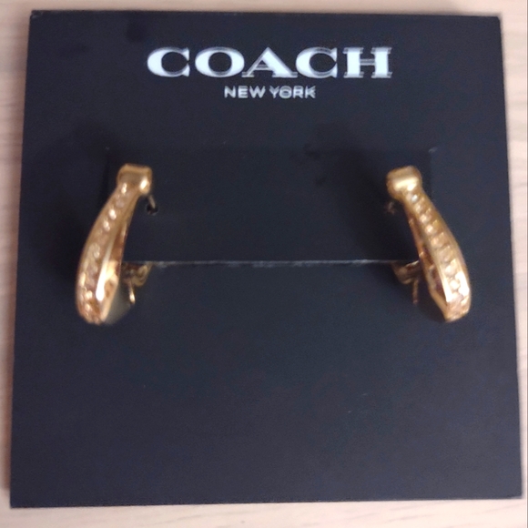 Coach C Logo Huggy Click Gold Earrings Y2K Classic - Picture 1 of 3